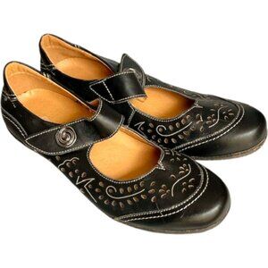 Spring Step Bethany Laser Perforated Leather Mary Jane Wingtips - Black - 10